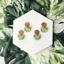 Load image into Gallery viewer, Orchid Dangles