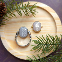 Load image into Gallery viewer, Sweater Weather Octangle CONQUERing Element