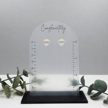 Load image into Gallery viewer, Dorothy Studs