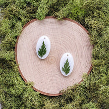 Load image into Gallery viewer, Grove & White Oval Dangles