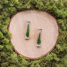 Load image into Gallery viewer, Grove Rectangle Dangles