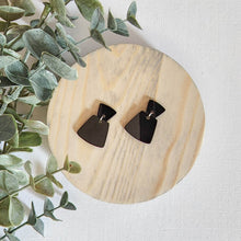 Load image into Gallery viewer, Hazel Dangles