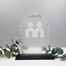 Load image into Gallery viewer, Elizabeth Dangles