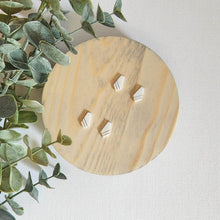 Load image into Gallery viewer, Merle Studs