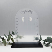 Load image into Gallery viewer, Pearl Studs