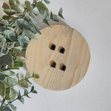 Load image into Gallery viewer, Tallulah Studs