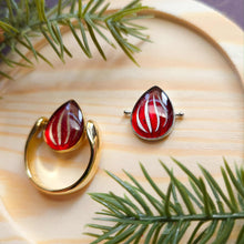 Load image into Gallery viewer, Red Ornament AquaPoint CONQUERing Element
